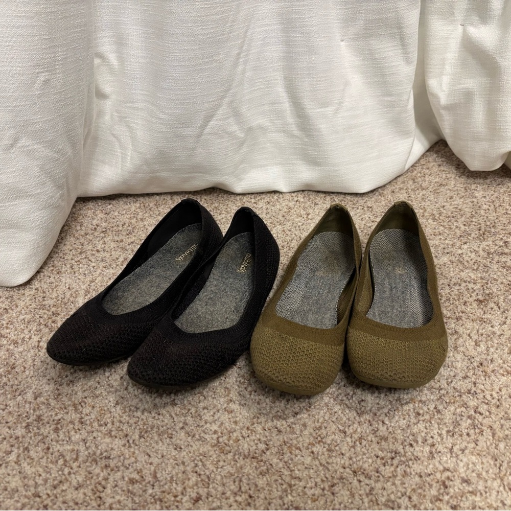2 pairs of AllBirds TreeBreezers